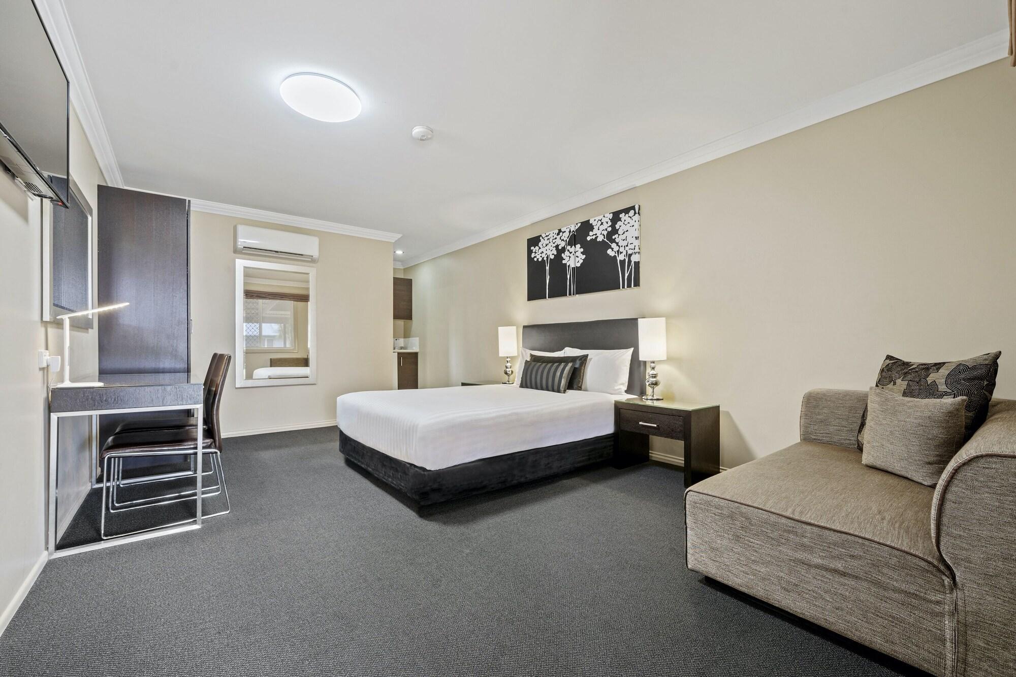 Ambassador On Ruthven Motel Toowoomba Buitenkant foto