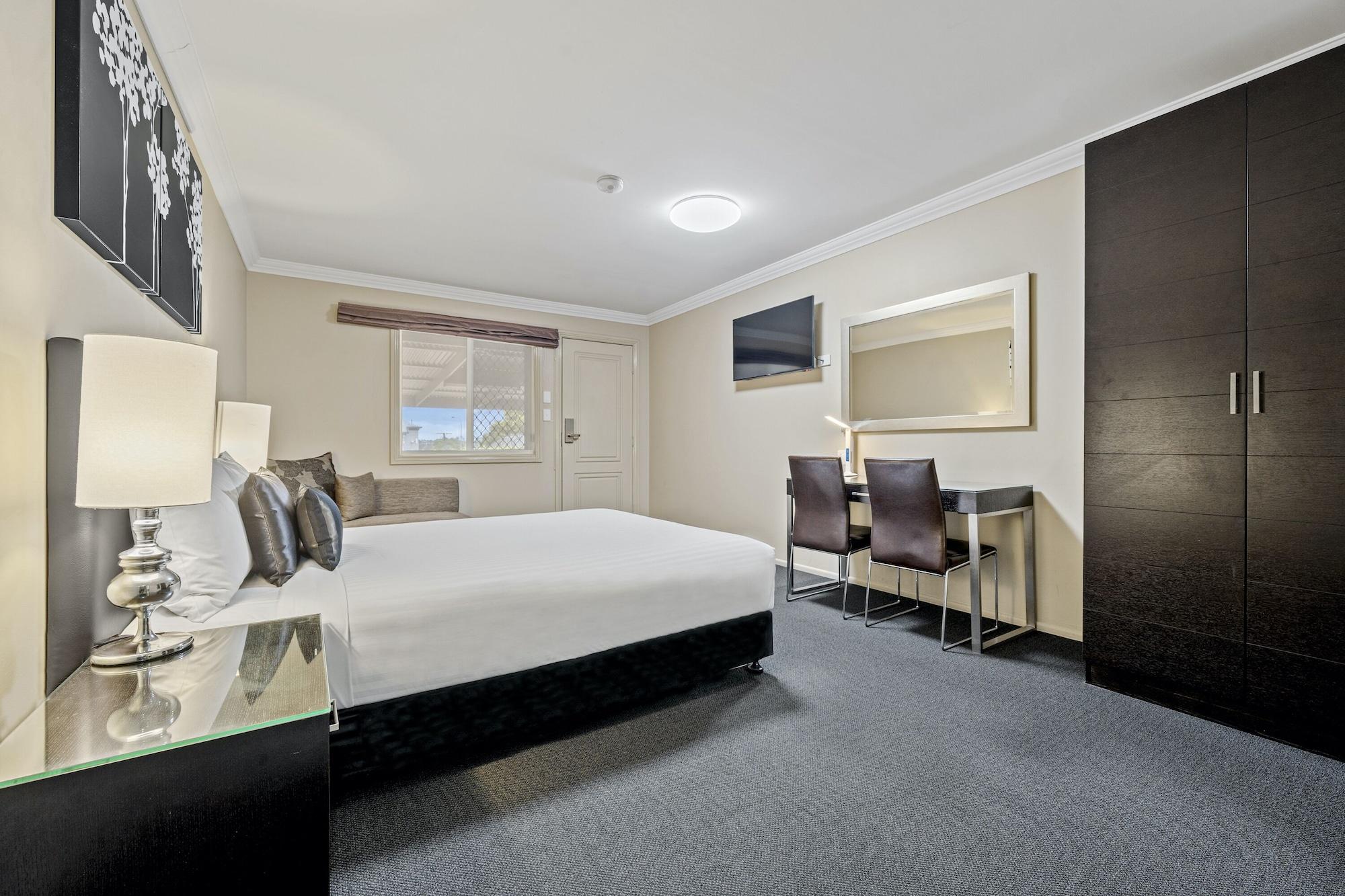 Ambassador On Ruthven Motel Toowoomba Buitenkant foto