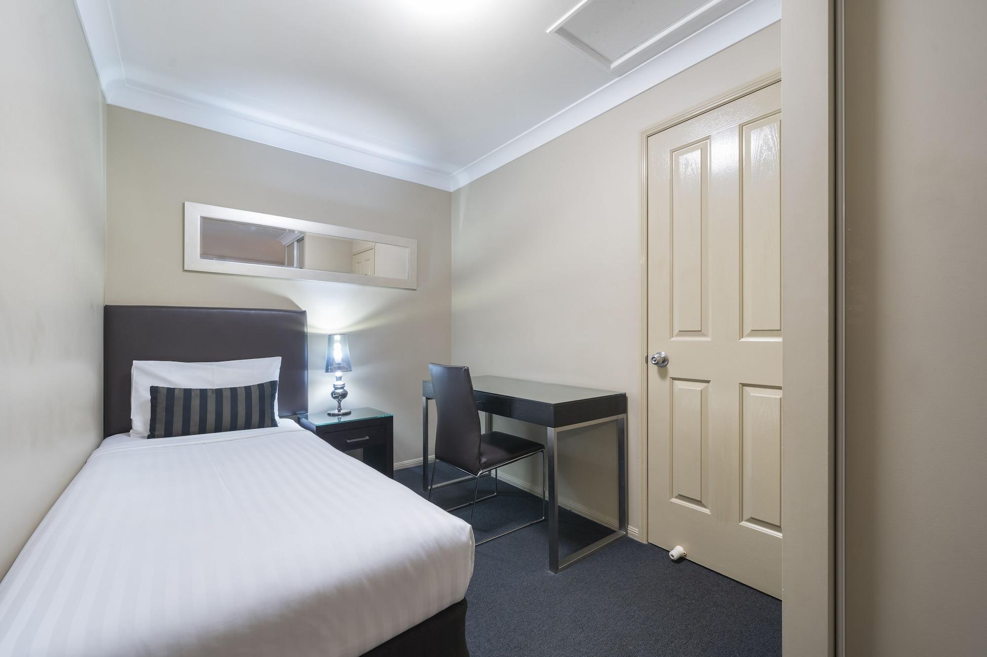 Ambassador On Ruthven Motel Toowoomba Buitenkant foto