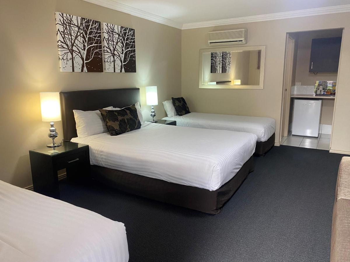 Ambassador On Ruthven Motel Toowoomba Kamer foto