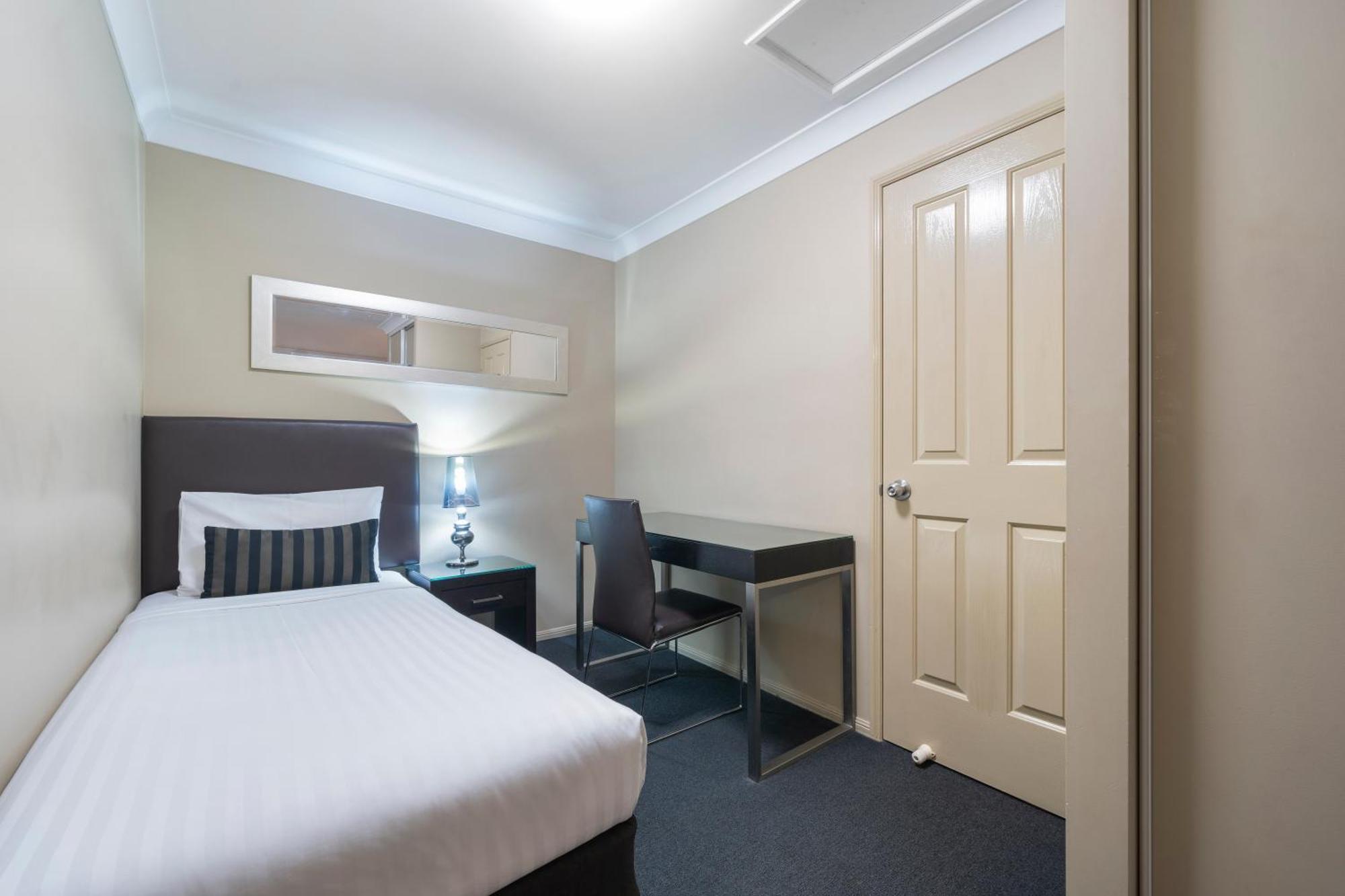 Ambassador On Ruthven Motel Toowoomba Kamer foto